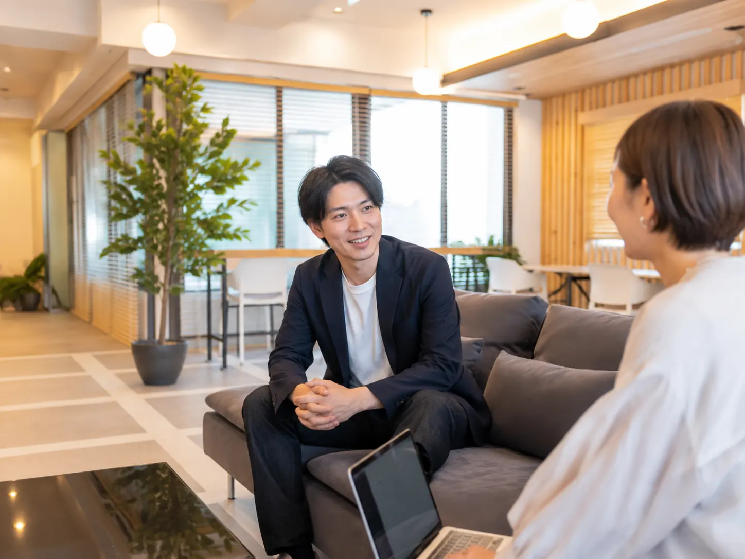 キャリアストーリー02 - 営業職からAI活用担当へ